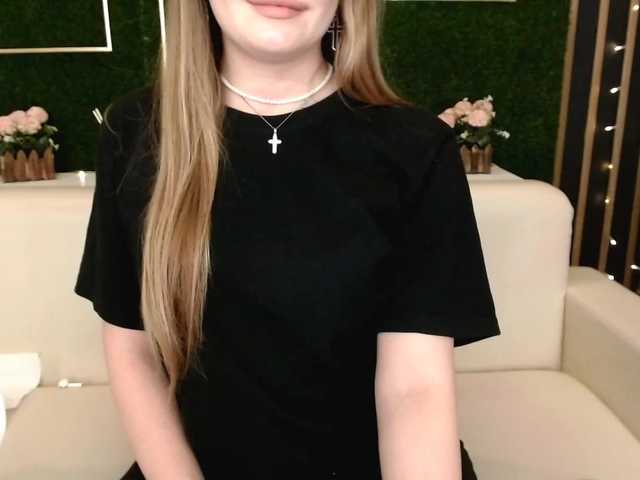 Live sex webcam photo for AvaHealthy #269509639