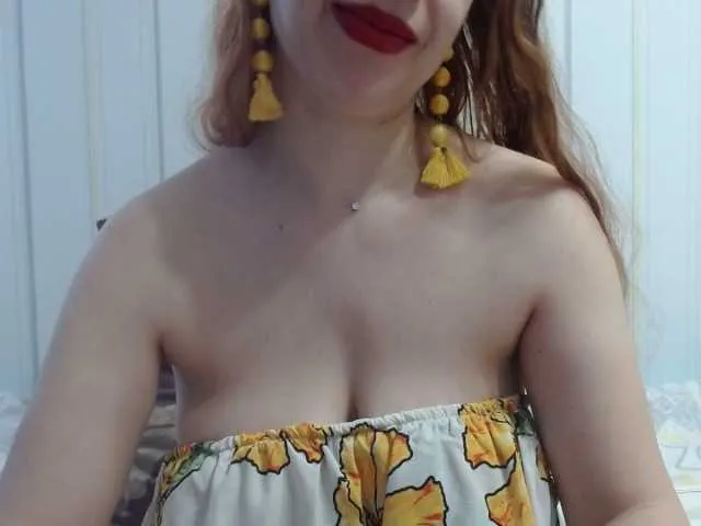 Live sex webcam photo for Alida-2 #269508191