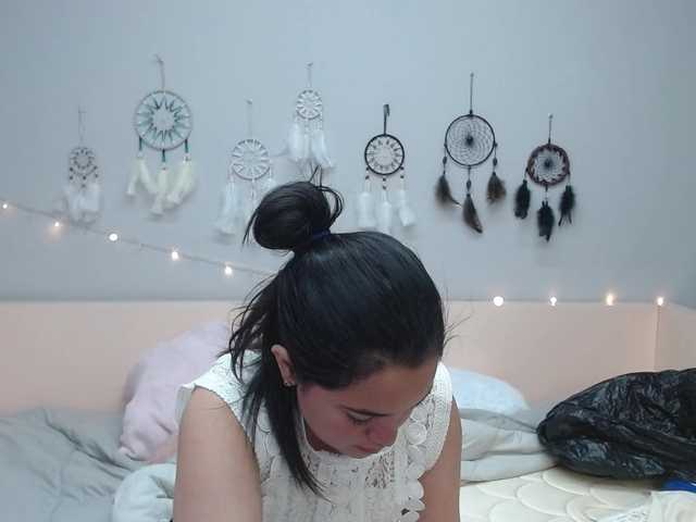 Live sex webcam photo for pretty-love #269505833