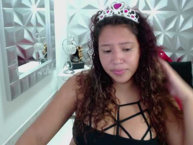 Live sex webcam photo for samantha-BBW #269508553