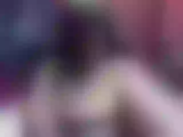 Live sex webcam photo for andreeina25 #269509451