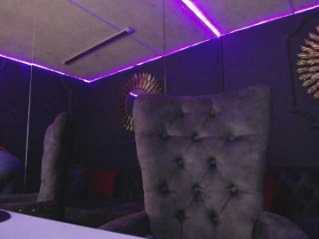 Live sex webcam photo for Cheerryll #287995646