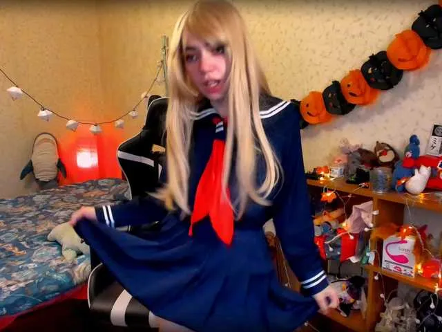 Live sex webcam photo for MiaUnicorn #269509281