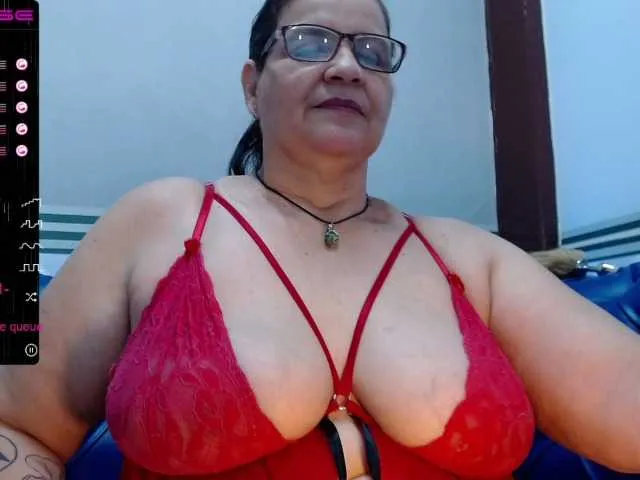 Live sex webcam photo for LauraRiley #269509909