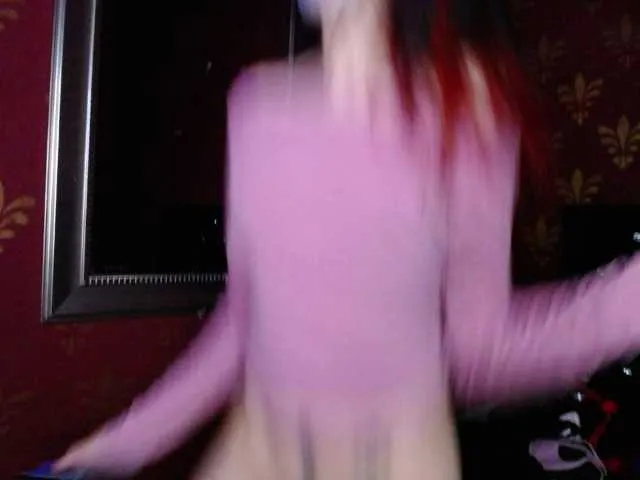 Live sex webcam photo for SharlotteDvs #269510406
