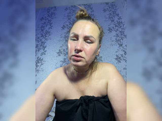 Live sex webcam photo for ShySexyBaby #269504622