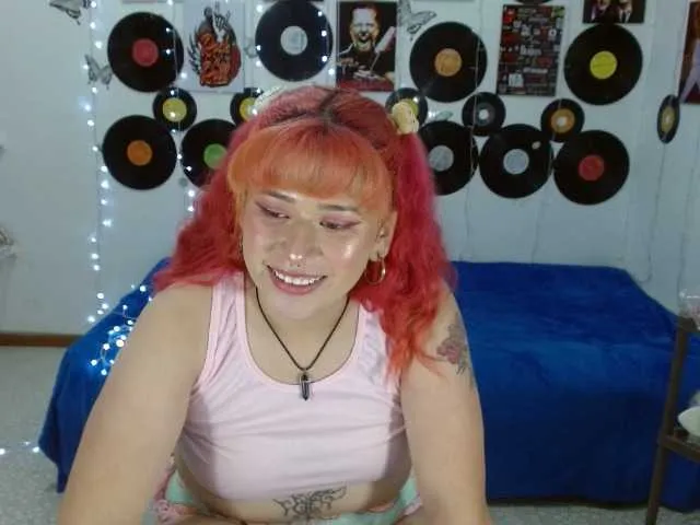 Live sex webcam photo for eir-avyanna #269505923