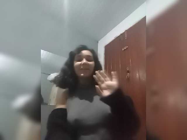 Live sex webcam photo for Pivaras #269504878