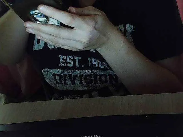 Live sex webcam photo for Yoursweetbaby #269506859