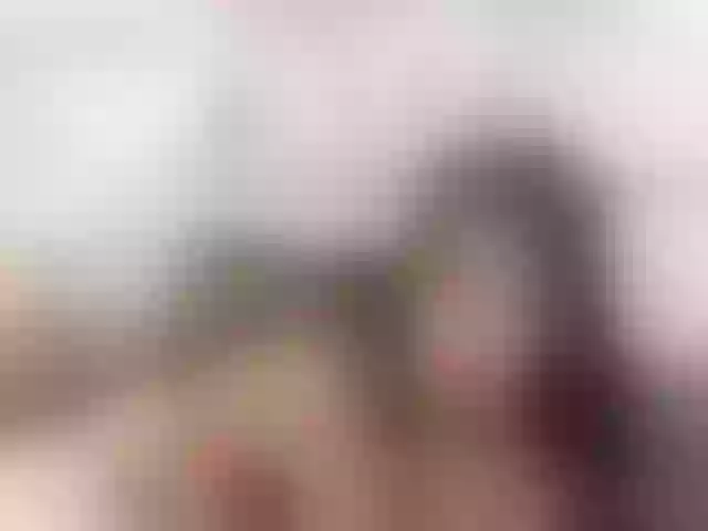 Live sex webcam photo for MiahDanniels #269516296