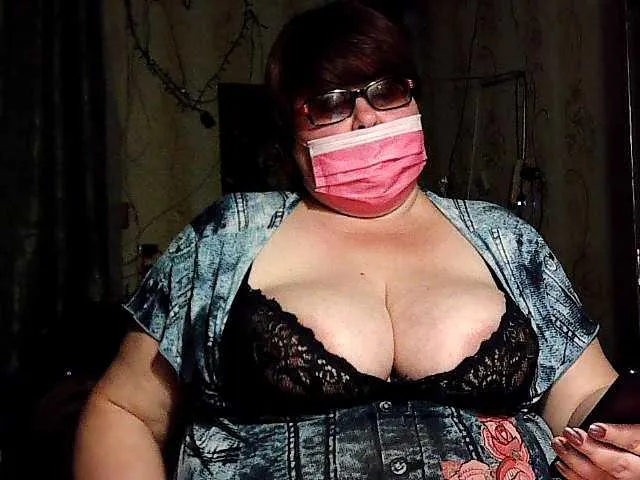 Live sex webcam photo for lady-Nicol #269515038