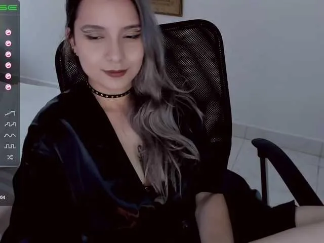 Live sex webcam photo for LilithMystic #269515437