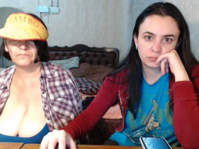 Live sex webcam photo for Katernia48 #269514719
