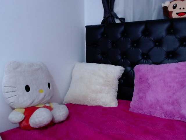 Live sex webcam photo for mermaid-princ #269512038