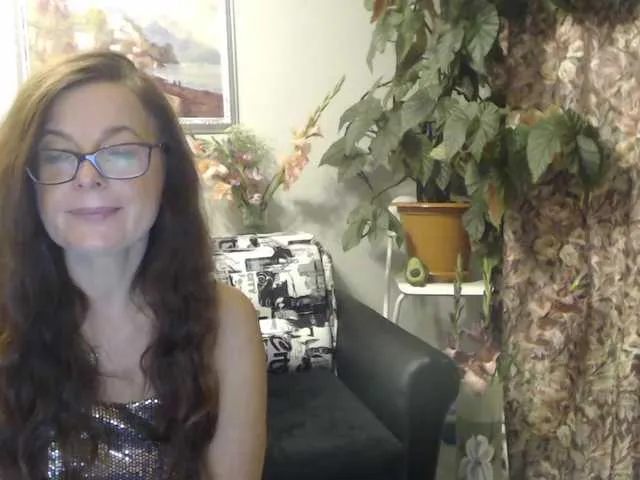 Live sex webcam photo for HelenBerg #269510692