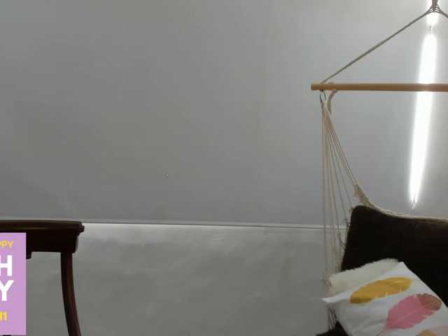 Live sex webcam photo for Charlotte-mwc #269514122