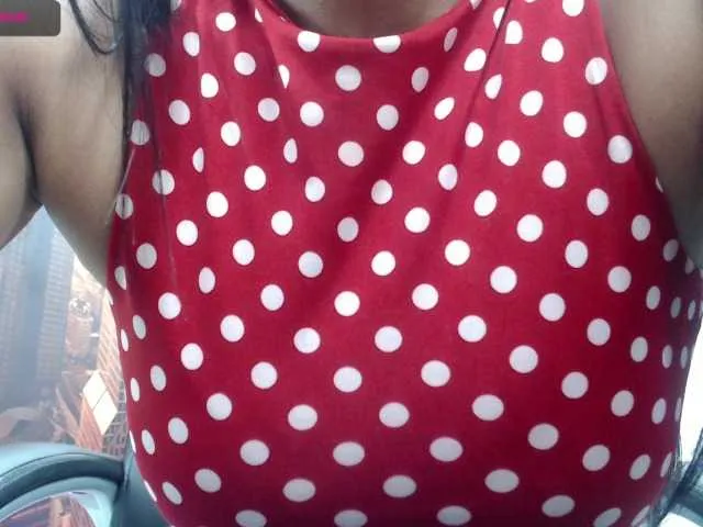Live sex webcam photo for CrazzyJenna #269511287