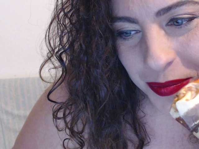 Live sex webcam photo for lisaane #269517075