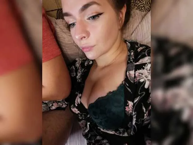 Live sex webcam photo for HellMor #269517798