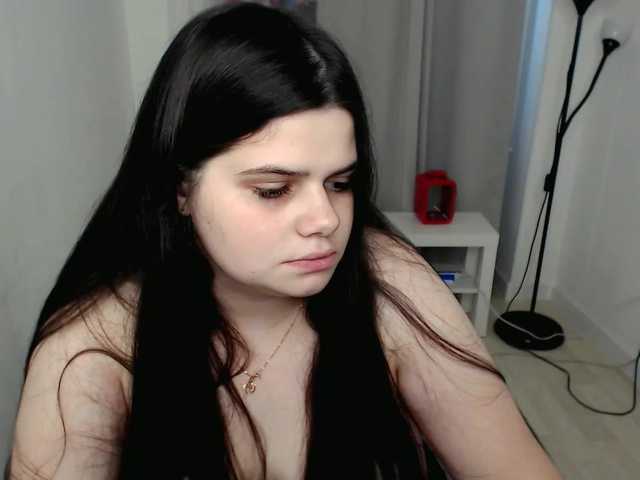 Live sex webcam photo for JoyOnee #269519297