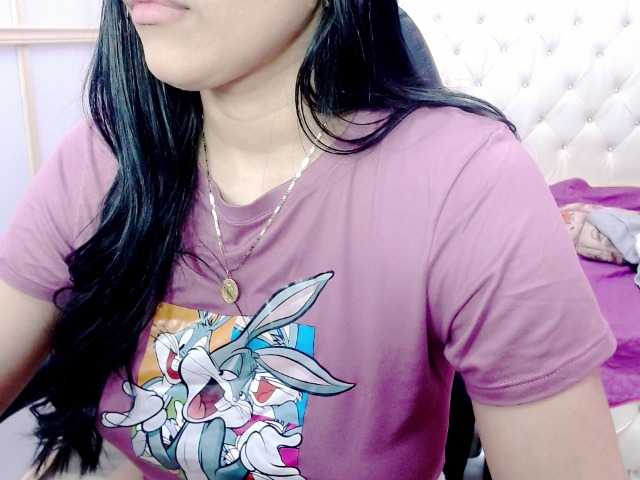 Live sex webcam photo for xPrettyhellen #269517562