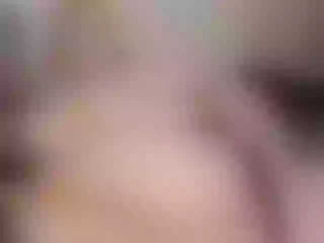 Live sex webcam photo for MaryStanley #269516523