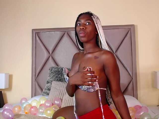 Live sex webcam photo for Melody-Smith #269517135