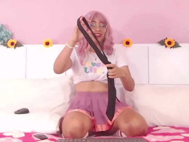 Live sex webcam photo for LennaHale #269517692