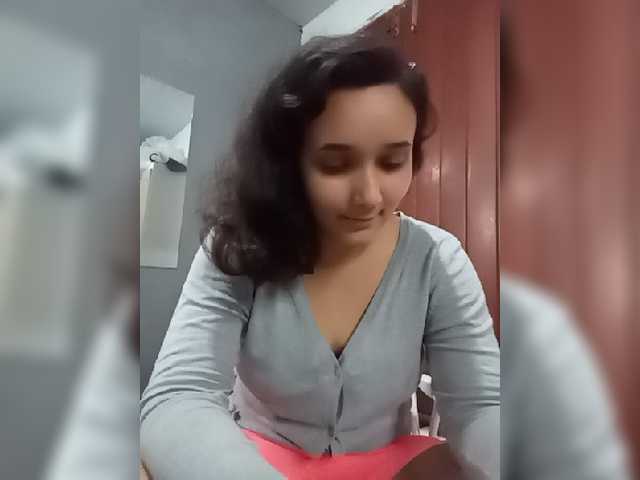 Live sex webcam photo for Pivaras #269520148