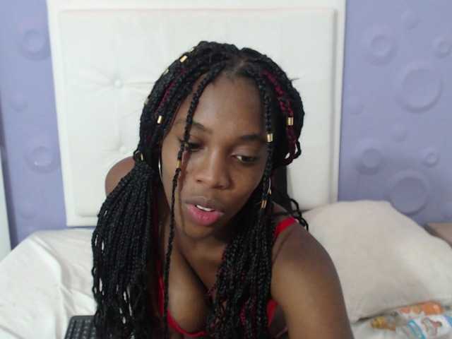 Live sex webcam photo for sheyla-2021 #269518035