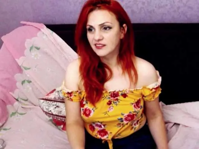 Live sex webcam photo for YouRedPassion #269519632