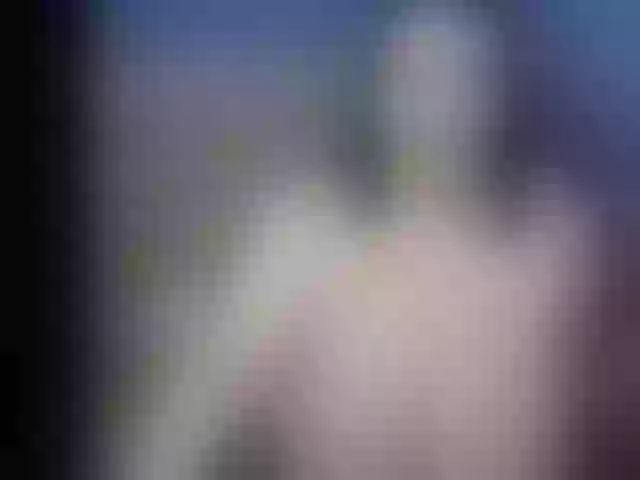 Live sex webcam photo for smuglaea #269527880