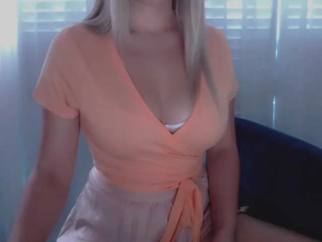 Live sex webcam photo for viktoriya52 #269521783