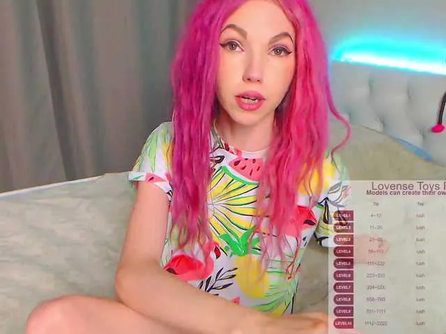 Live sex webcam photo for HannaMo #269522768