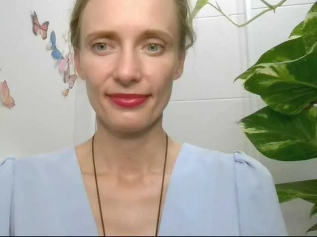 Live sex webcam photo for CelesteKissab #269521505