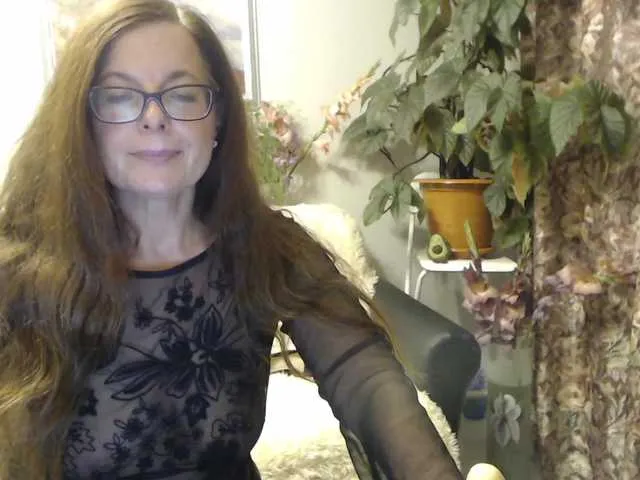 Live sex webcam photo for HelenBerg #269520937