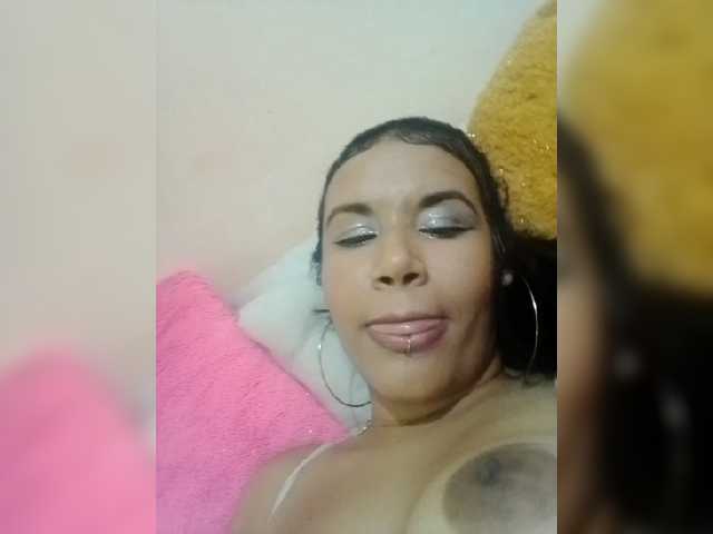 Live sex webcam photo for CrissMartiin #269520966