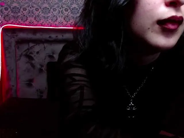 Live sex webcam photo for JessieBerlin #269521368