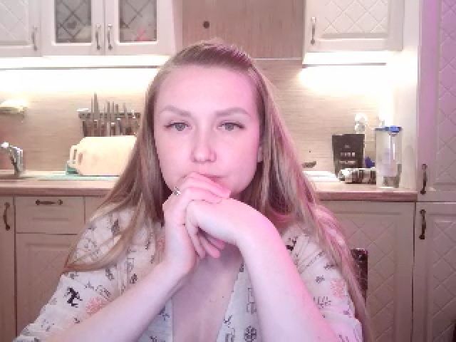 Live sex webcam photo for JaneGrey111 #269526715