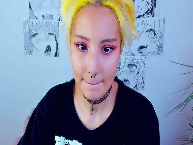 Live sex webcam photo for KarenIo #269524812