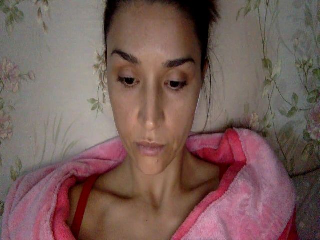 Live sex webcam photo for JolyBoss #269525607