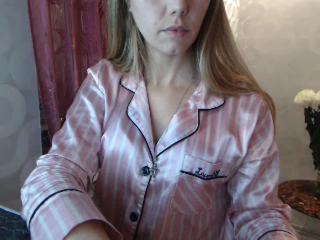 Live sex webcam photo for CloverTesla #269527243