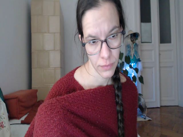 Live sex webcam photo for PetitePinkie #269532464