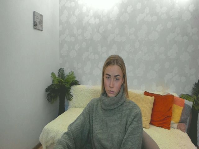 Live sex webcam photo for MissisRexa #269526450