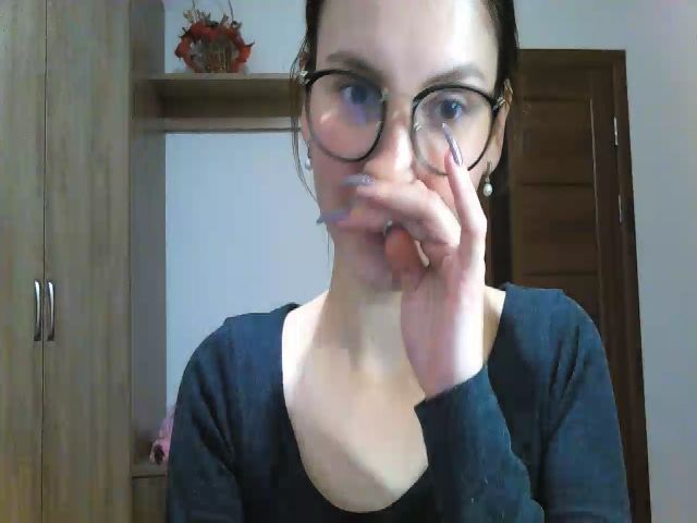 Live sex webcam photo for MisssSun #269526739