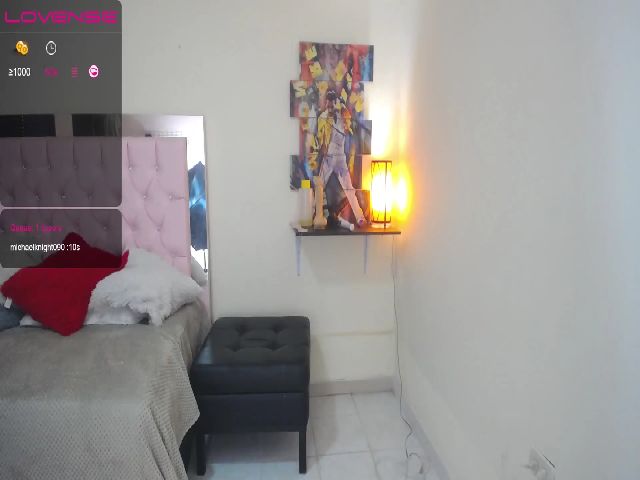 Live sex webcam photo for LESLY_LAURA #269524205