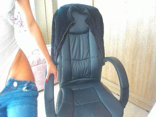 Live sex webcam photo for Saritaa__ #269527589