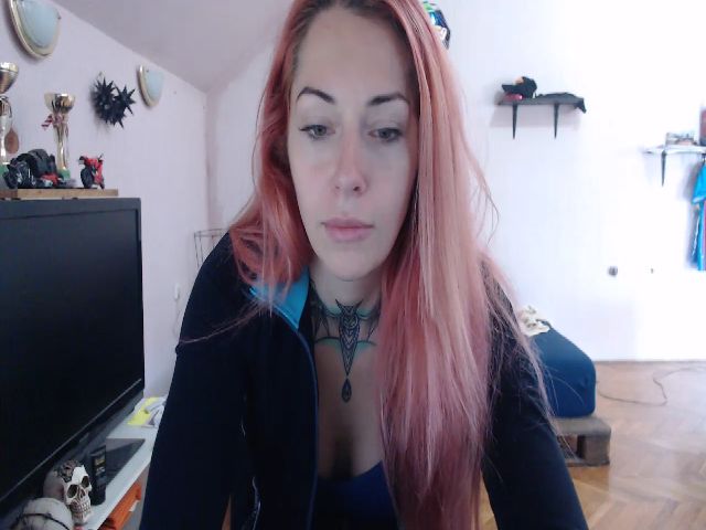 Live sex webcam photo for SweetRacerEl #269523834