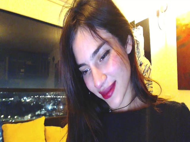 Live sex webcam photo for Luna_candyy #269532907