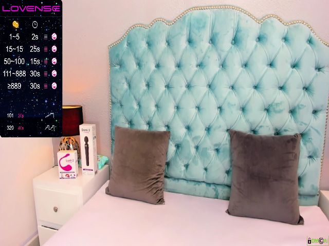 Live sex webcam photo for Esmeralda_R #269530608